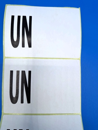 ETIQUETA ADHESIVA BLANCA - Polipropileno Adhesivo - TEXTO UN ______ Bobina  500 UDS